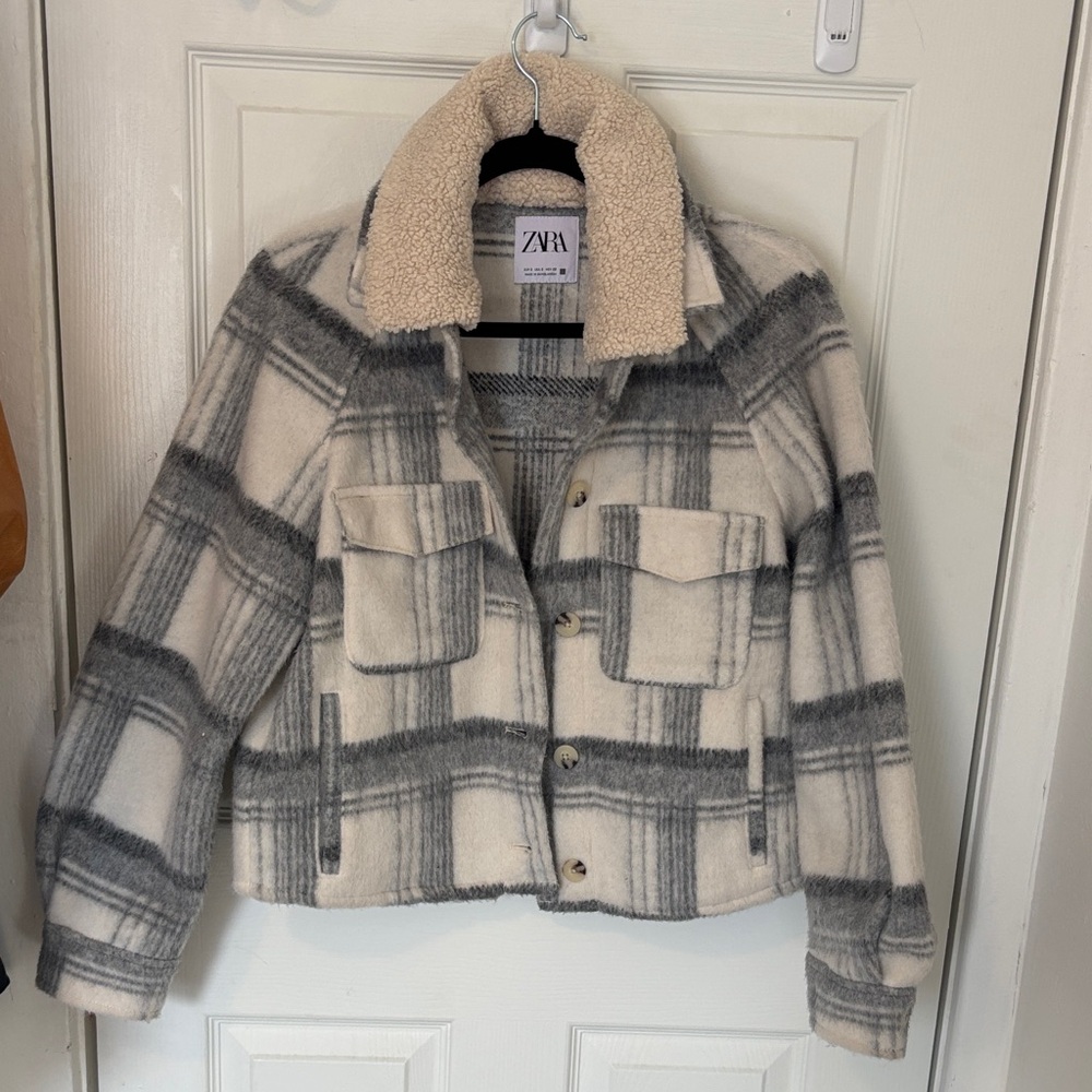 Zara Checkered Jacket - Gray and Cream